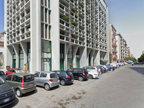 ufficio in affitto a Palermo in zona Politeama