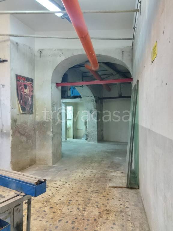 negozio in affitto a Palermo in zona Centro storico