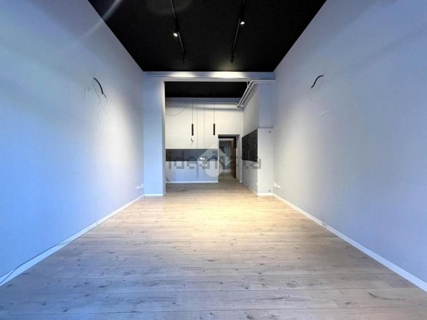 locale commerciale in affitto a Palermo in zona Resuttana