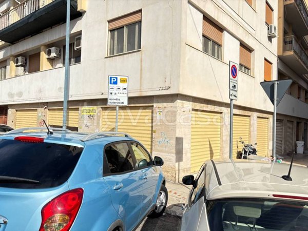 negozio in affitto a Palermo in zona Centro storico