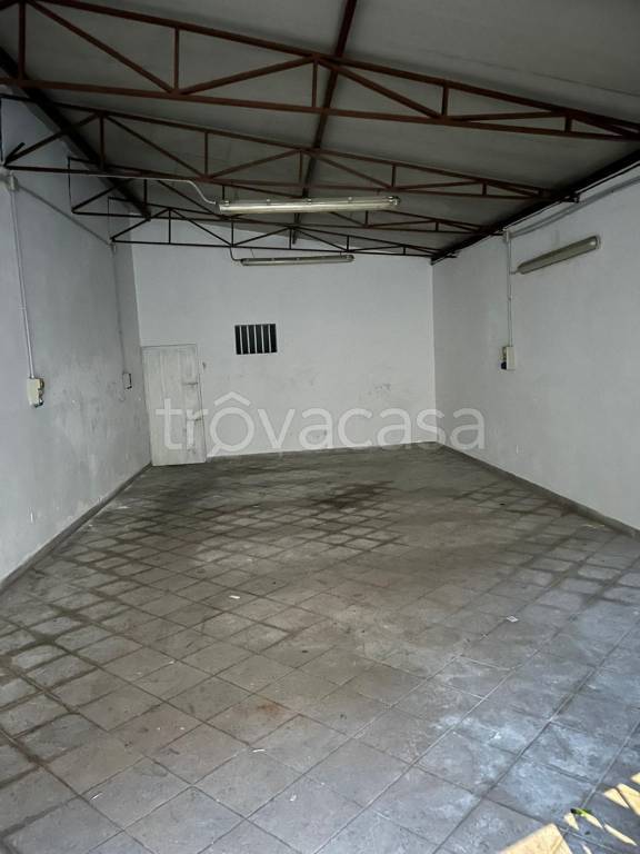 locale commerciale in affitto a Palermo in zona Resuttana