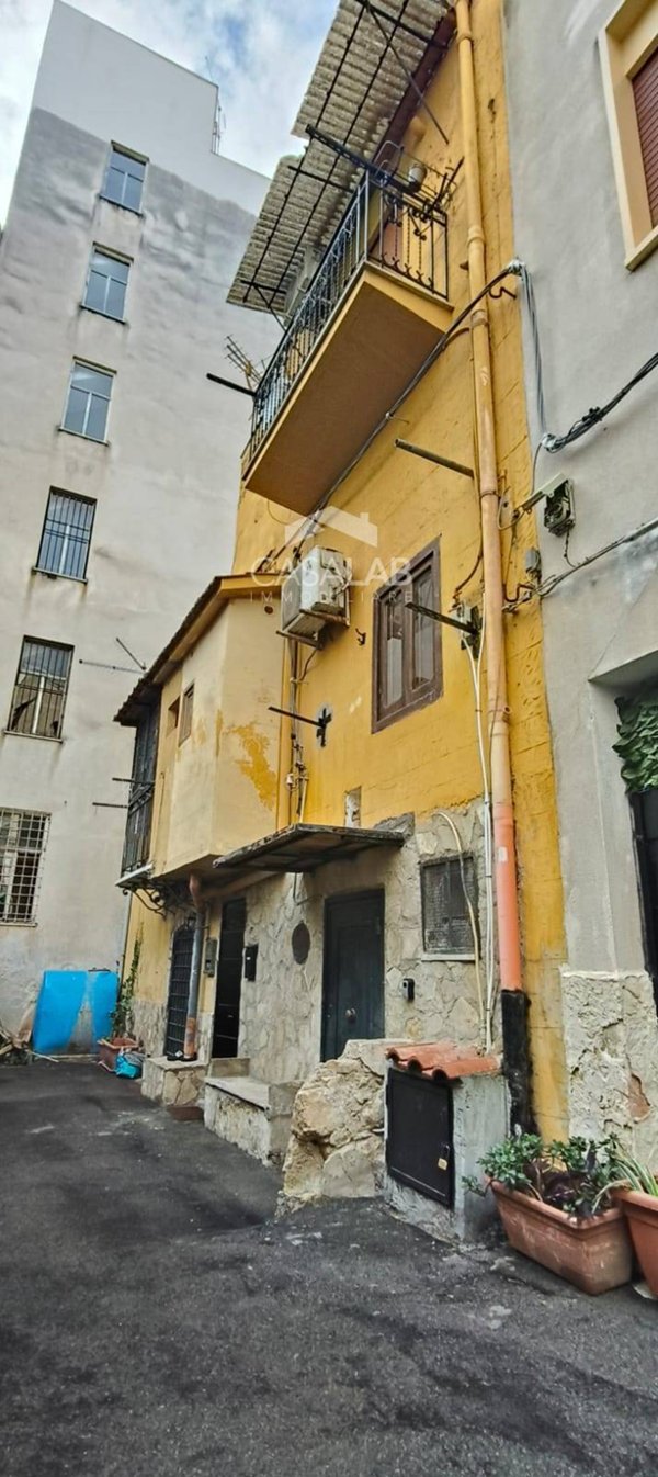 appartamento in affitto a Palermo in zona Zisa