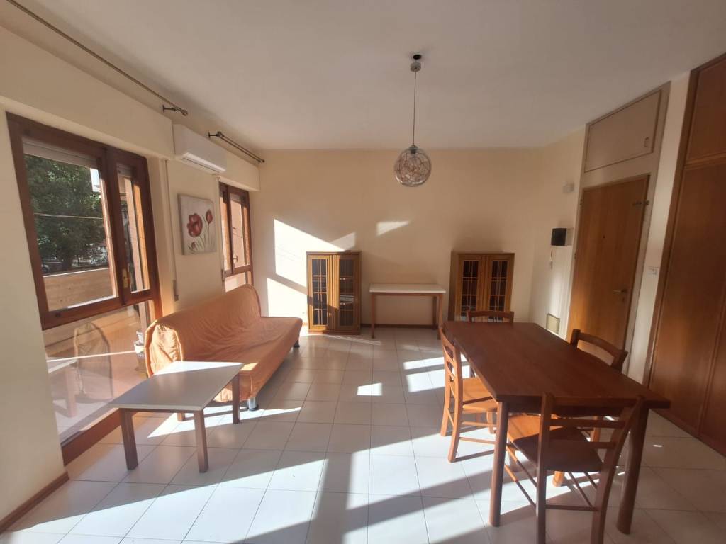 appartamento in affitto a Palermo in zona Malaspina/Palagonia