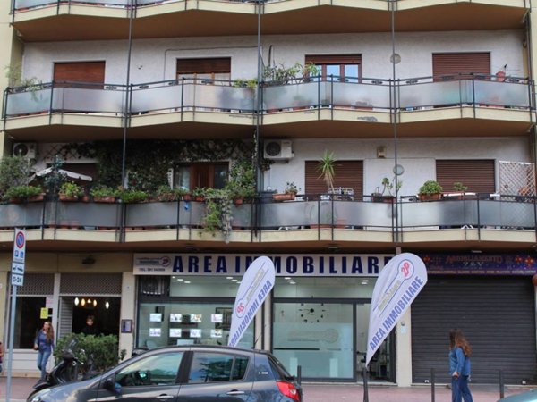locale commerciale in affitto a Palermo in zona Montepellegrino