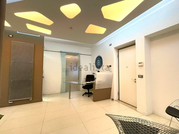 ufficio in affitto a Palermo in zona Libertà