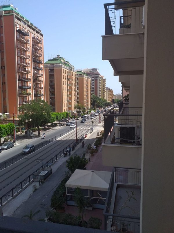 appartamento in affitto a Palermo in zona Malaspina/Palagonia