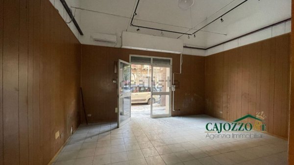 locale commerciale in affitto a Palermo in zona Politeama