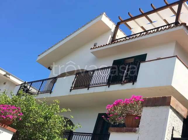 casa indipendente in affitto a Palermo in zona Addaura