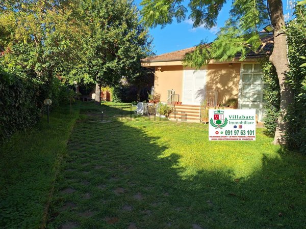 appartamento in affitto a Palermo in zona Mondello