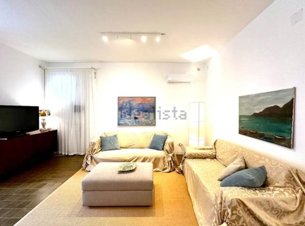 appartamento in affitto a Palermo in zona Mondello