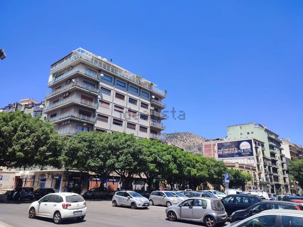 appartamento in affitto a Palermo in zona Libertà