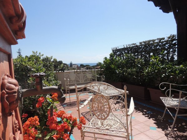 appartamento in affitto a Palermo in zona Mondello