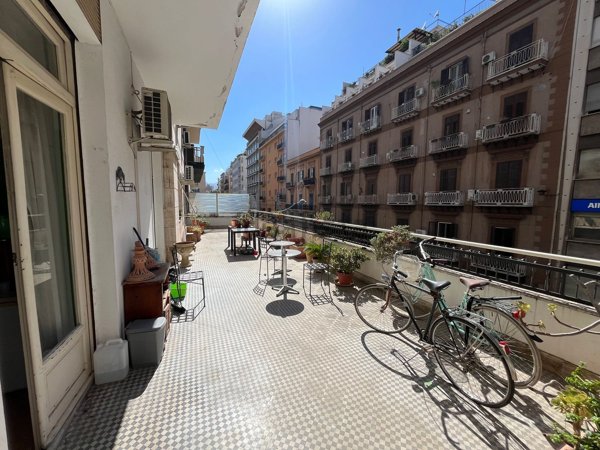 appartamento in affitto a Palermo in zona Politeama