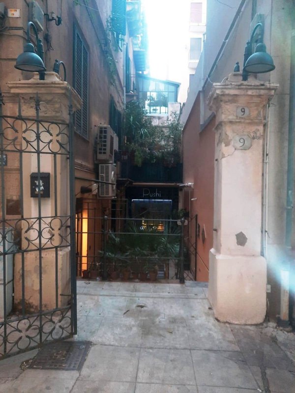 ufficio in affitto a Palermo in zona Politeama