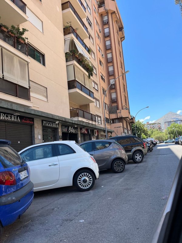 ufficio in affitto a Palermo in zona Malaspina/Palagonia