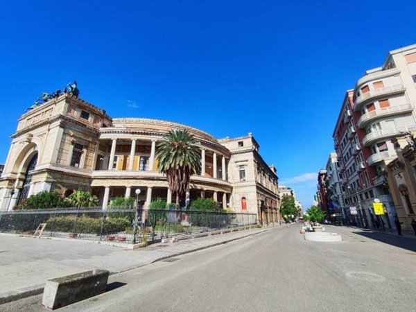 appartamento in affitto a Palermo in zona Politeama