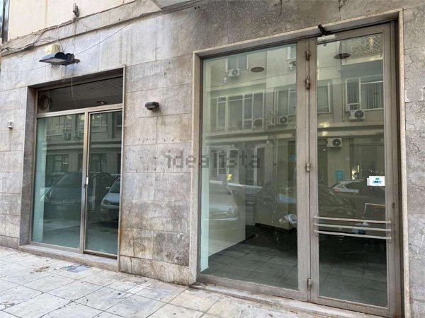 locale commerciale in affitto a Palermo in zona Libertà
