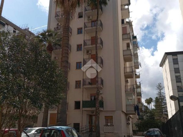 appartamento in affitto a Palermo in zona Montegrappa / Santa Rosalia