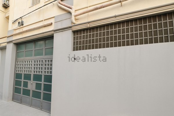locale di sgombero in affitto a Palermo in zona Libertà