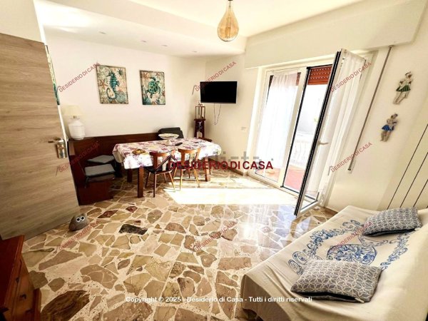 appartamento in affitto a Palermo in zona Mondello