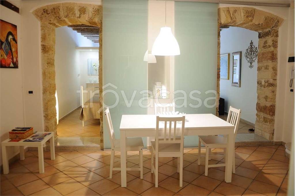 appartamento in affitto a Palermo