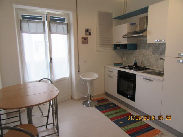 camera singola in affitto a Palermo in zona Politeama