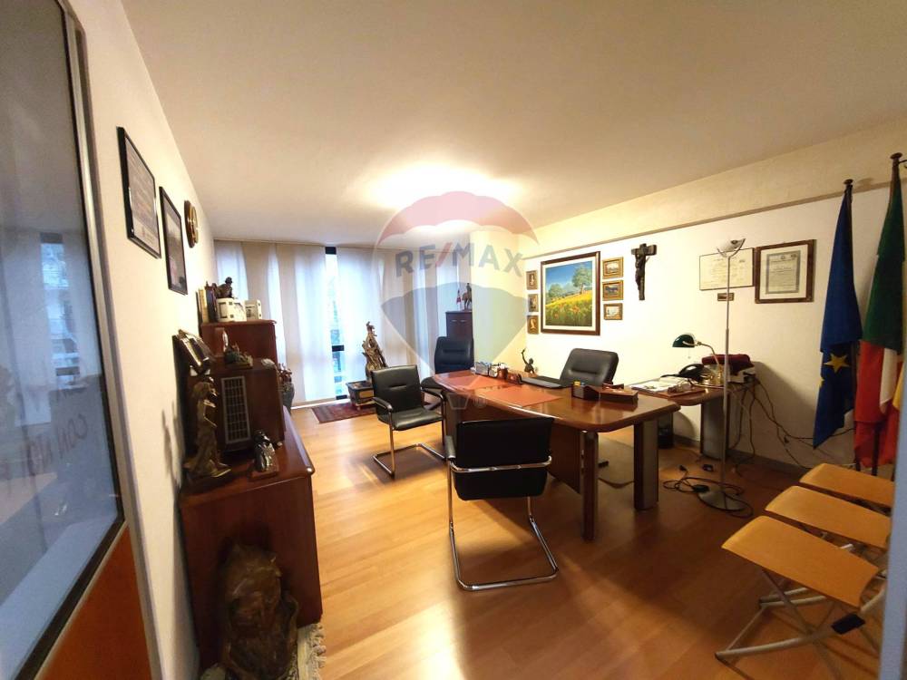 ufficio in affitto a Palermo in zona Montepellegrino