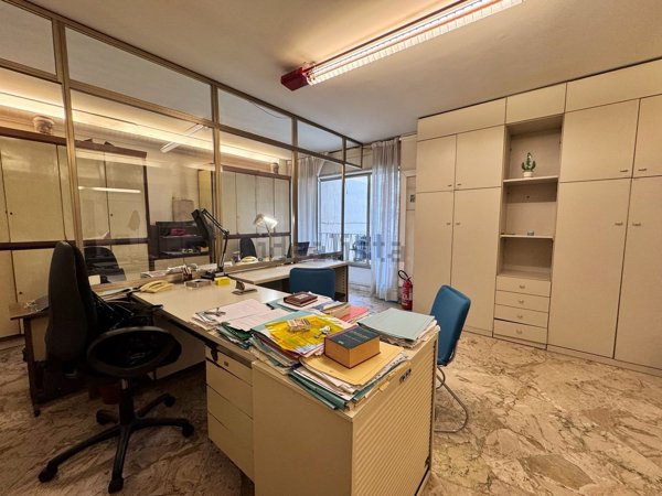 ufficio in affitto a Palermo in zona Libertà
