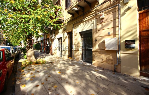 locale commerciale in affitto a Palermo in zona Libertà