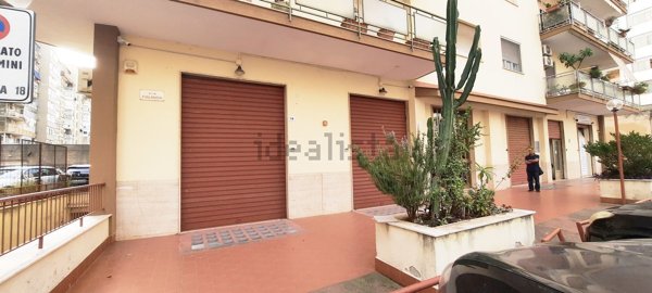 locale commerciale in affitto a Palermo
