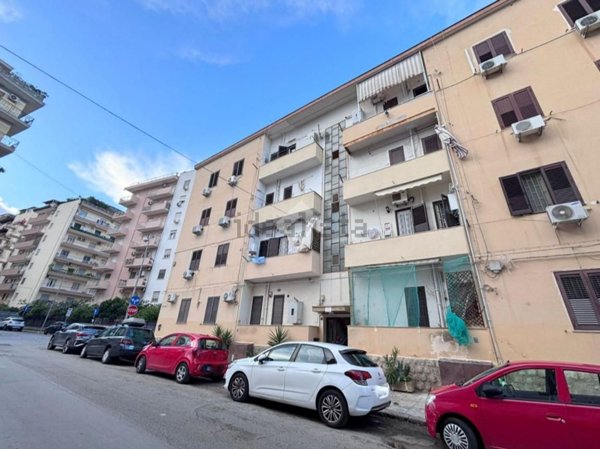 appartamento in affitto a Palermo in zona Malaspina/Palagonia