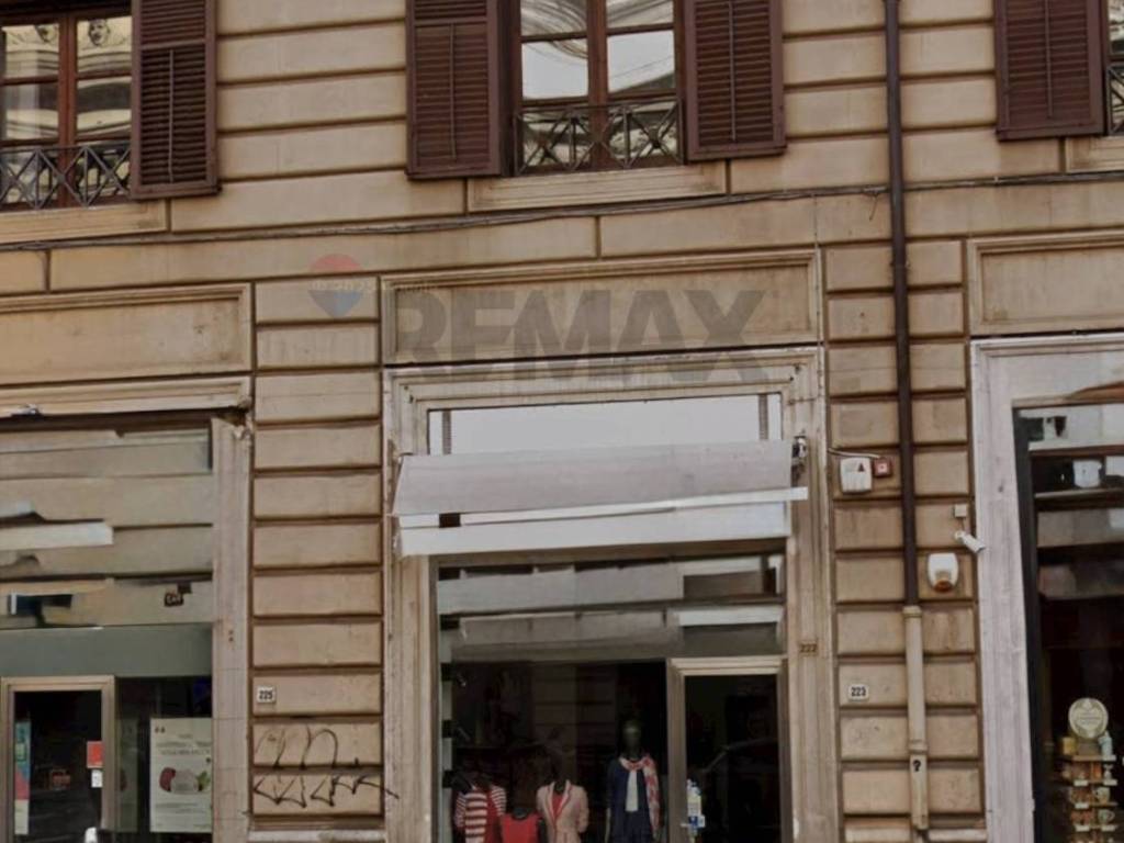 negozio in affitto a Palermo in zona Centro storico