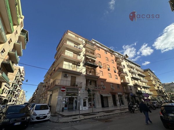 negozio in affitto a Palermo in zona Montegrappa / Santa Rosalia