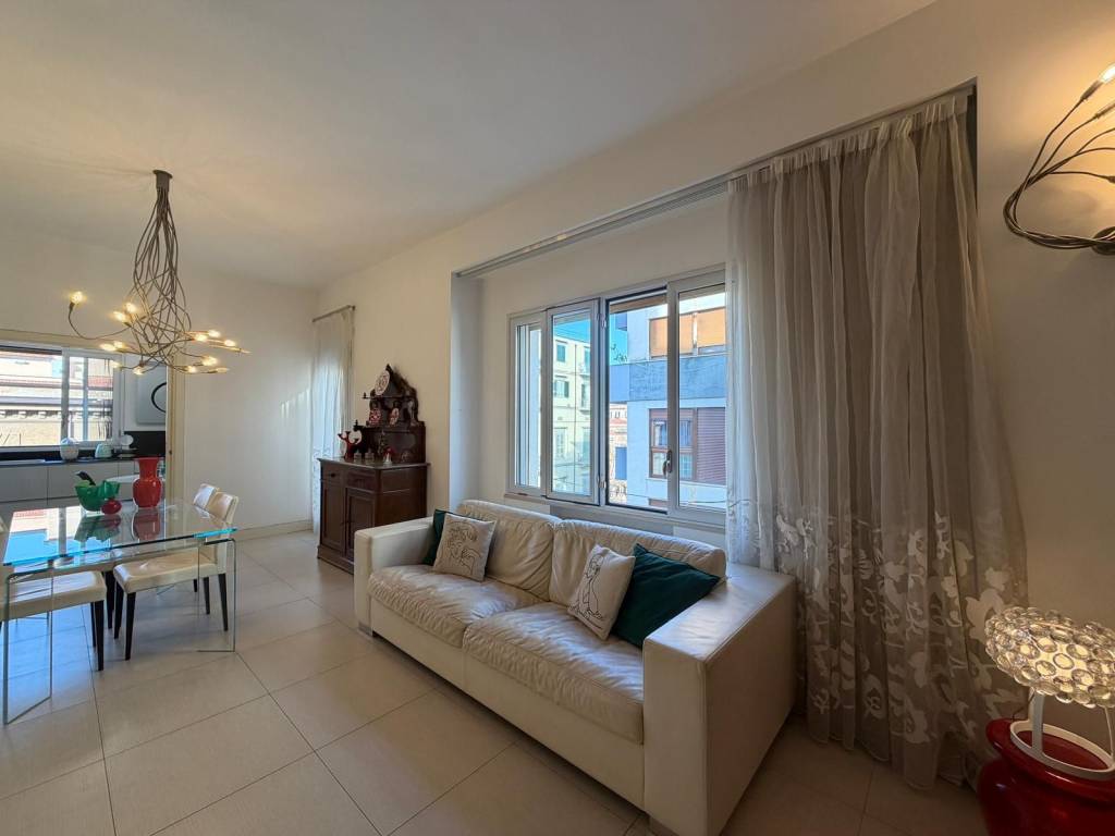 appartamento in affitto a Palermo in zona Politeama