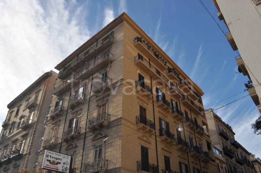 appartamento in affitto a Palermo in zona Politeama