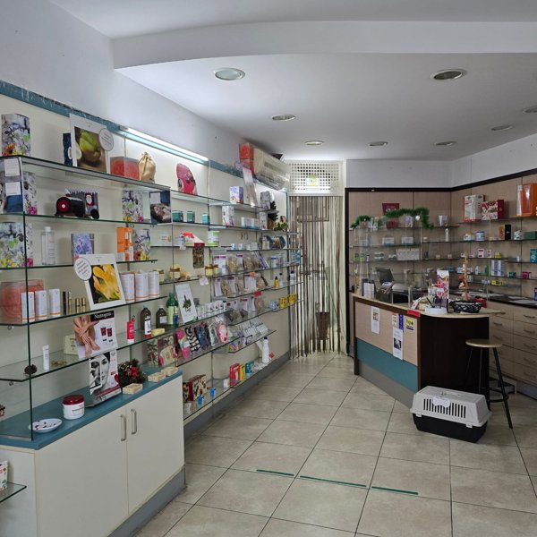 locale commerciale in affitto a Palermo in zona Libertà