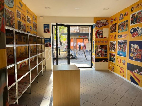 negozio in affitto a Palermo in zona Calatafimi / Cuba