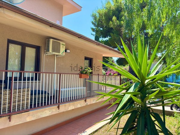 appartamento in affitto a Palermo in zona Mondello