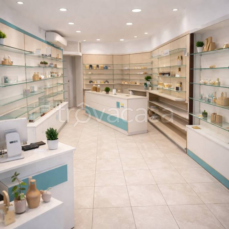 negozio in affitto a Palermo