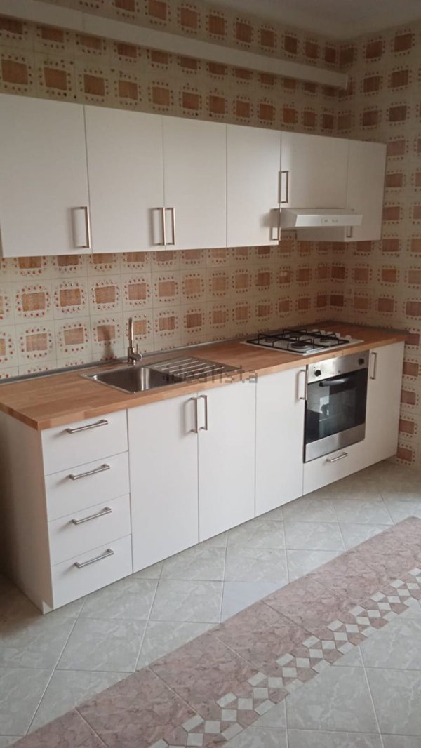 negozio in affitto a Palermo in zona Montegrappa / Santa Rosalia