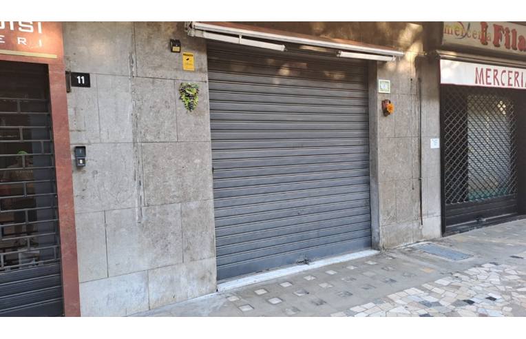 negozio in affitto a Palermo in zona Libertà