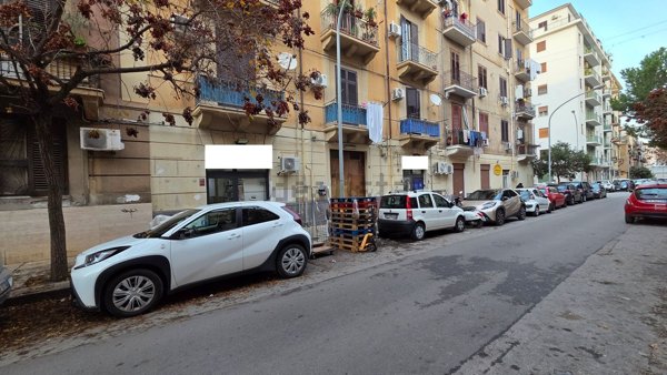 locale commerciale in affitto a Palermo in zona Zisa