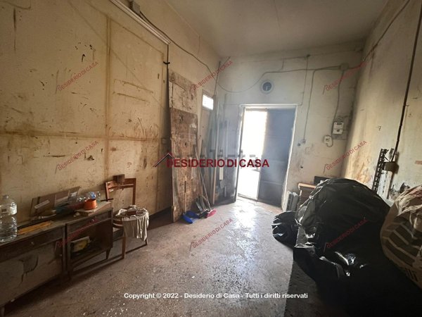 locale commerciale in affitto a Palermo