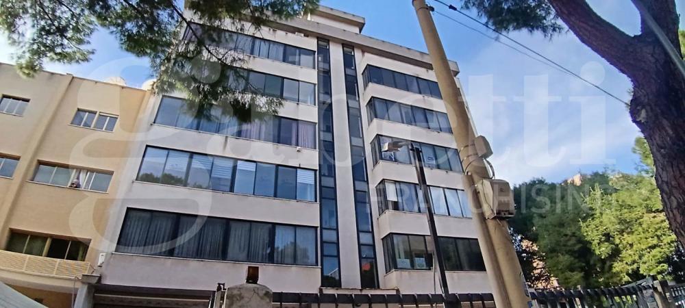 ufficio in affitto a Palermo in zona Politeama
