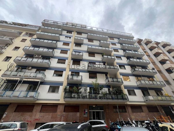 ufficio in affitto a Palermo in zona Libertà