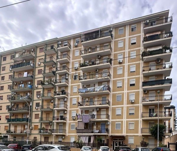appartamento in affitto a Palermo in zona Roccella