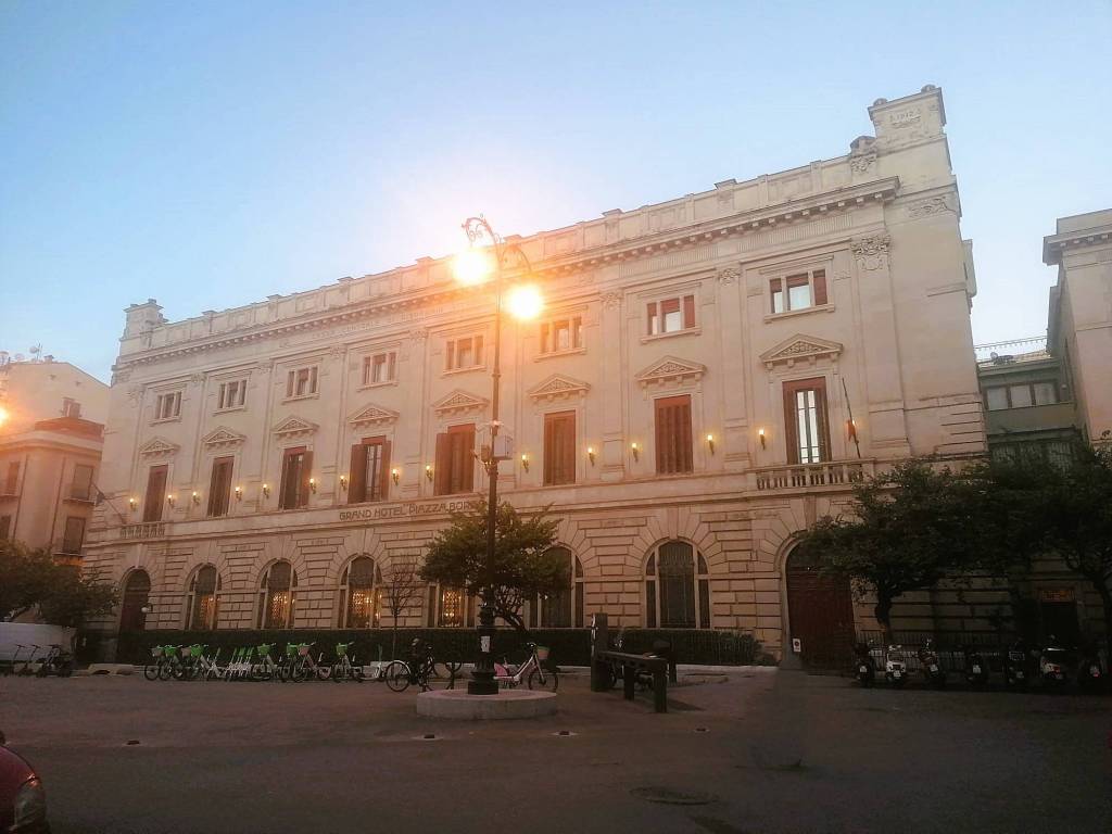 negozio in affitto a Palermo in zona Centro storico
