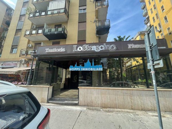 negozio in affitto a Palermo in zona Uditore