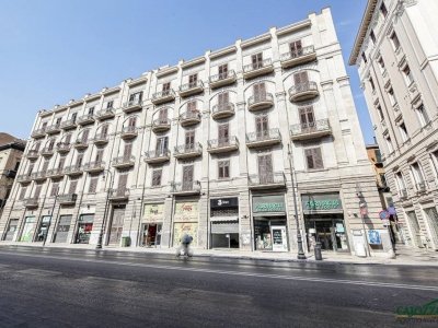 locale commerciale in affitto a Palermo