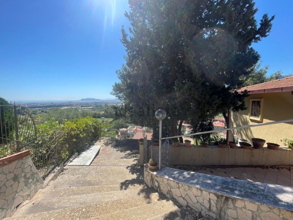 appartamento in affitto a Palermo in zona Borgo Nuovo